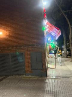 Alquiler Palermo por dia Juncal 4540 a pasos Rural Embajadas 1 2 3 4 5 personas cochera opcional Se solicita seña y número de contacto - 8