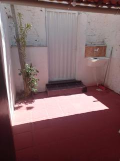SUA CASA ECONÔMICA NO CENTRO de CABO FRIO - 0