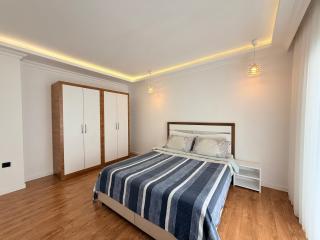 SA Apartments! 2BD Flat 150m to the Beach - 8