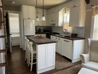 Forest Cottage With 2 Bedrooms Plus Loft Bedroom In DuBois - 4