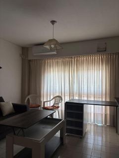 1 Dormitorio - Balcon - Gran departamento - 5