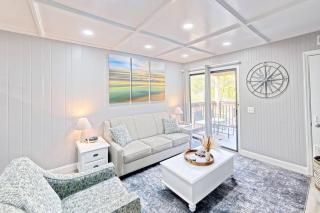 New! Cozy Retreat Perfect for a Relaxing Getaway - 3