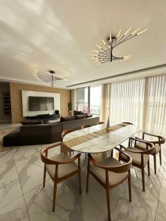 Platinum Edge 502, Luxury F5 Apartment in Almadies, Dakar - 0