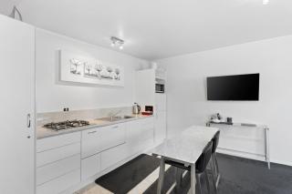 Coromandel Apartments - 8