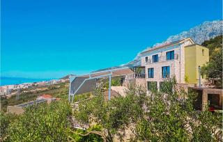 Cozy Home In Makarska - 9