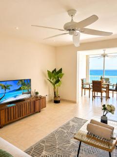Grand Case Beachfront Apartment, Perfect for a couple looking a romantic Gateway - 9