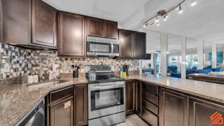 Gulf View 1BR • Free Beach Chairs Service Included - 1