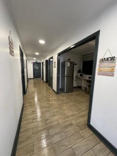 Hostal - 1