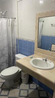 Hotel Gandhi - 1
