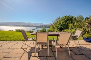 Seascape at coed y berclas, luxury accommodation with stunning sea view - 3
