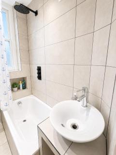 Cozy 2BR Apartment Near Old St Station - 4