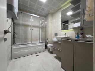 Pool Sauna Free Parking Gym 3BR Family APT - 1