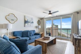 Pelican Beach gulf front condo with resort amenities - 6