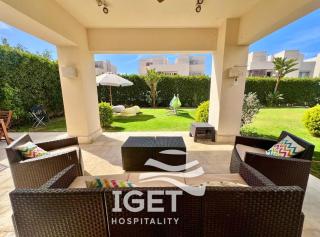 3BR Garden View Chalet in Hacienda Bay - 8