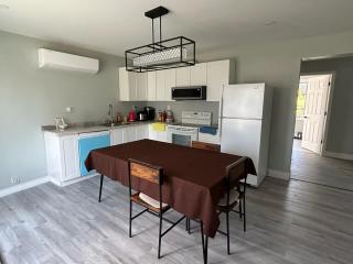 Modern Queen St Duplex - 0