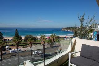 Bondi Beach Waves Beachfront Apartment - Sydney - 4