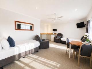 BK's Magnolia Motor Lodge - 1