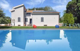 Cozy Home In Monterosi With Outdoor Swimming Pool - 9