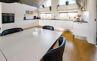 4 Bedroom Pet Friendly Home In Grenaa - 6