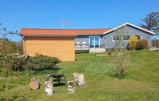 Stunning Home In Løgstrup With Wifi - 2