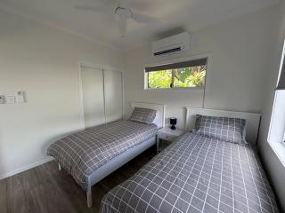 Seaside Granny Flat in North Brisbane - 5