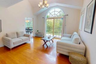Monterra House on 1 acre in Blue Mountain - 8