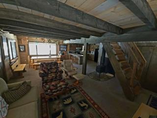 The Perfect Cozy Cabin of Elo Road - 8