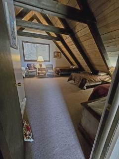 The Perfect Cozy Cabin of Elo Road - 4