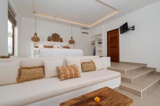Villa Camille - Private 1BR Oasis with Pool in Nyanyi Beach - 5