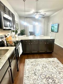 Walk to Stadium & Cotton District, Balcony & Pool - 2