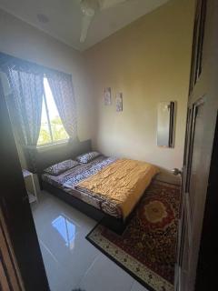 D'Shazly Homestay - 4