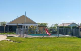 Lovely Home In Stavenisse With Outdoor Swimming Pool - 1