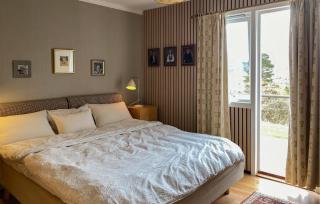 Stunning Home In Ålesund With House Sea View - 1