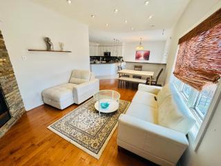 Gray room - 4