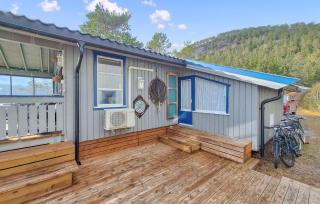 Beautiful Home In Snillfjord With Wifi - 3