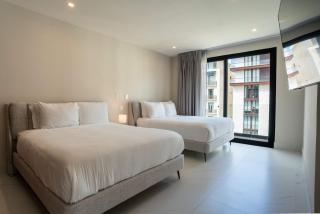 Modern Apt - 3BR - Marina & Shopping - 7