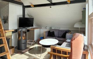 Gorgeous Home In Hemmet With Wifi - 9