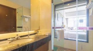 The Prosperous City Hotel Weifang - 4