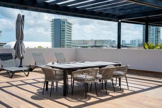 Exclusive Penthouse - 4BR - Private Rooftop - 4