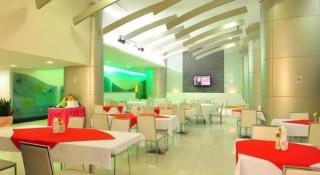 Mayflower Grande Hotel - 3