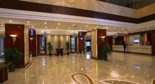 Qingdao TianRun JinWang Hotel - 3