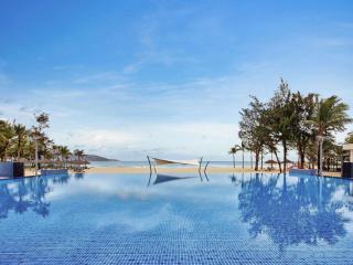 Pullman Danang Beach Resort - 7