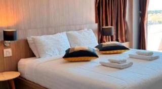 Home Place Lopburi Hotel - 9