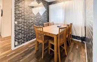 2 Bedroom Awesome Home In Nissafors - 7