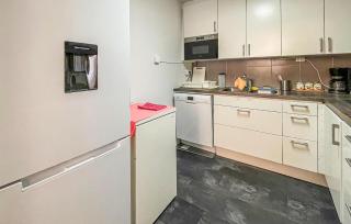 2 Bedroom Awesome Home In Nissafors - 5