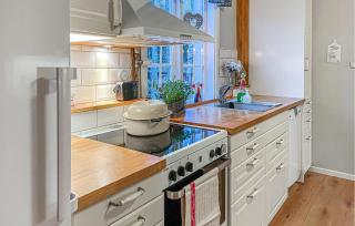 2 Bedroom Cozy Home In Tingsryd - 6
