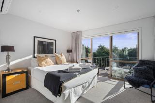 The Arthouse Apartment - 8