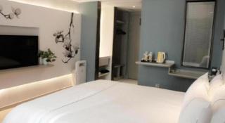 Magnotel Hotel Wuhan Jiangtan Lihuangpo Road Pedestrian Street - Wuhan - 2