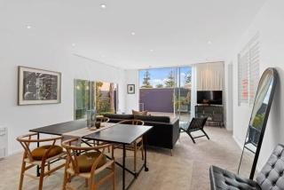 Studio B Sumner - Christchurch - 7
