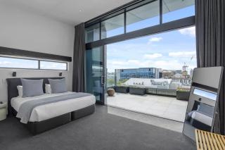 Penthouse in the City - 1